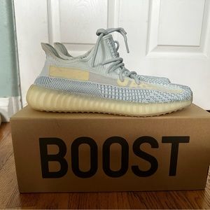 yeezy 350 v2 cloud white